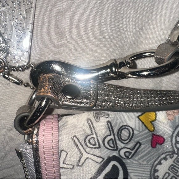 Coach Poppy Wristlet - Picture 6 of 6